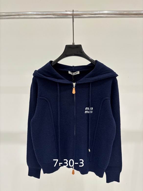 MiuMiu S-XL 66